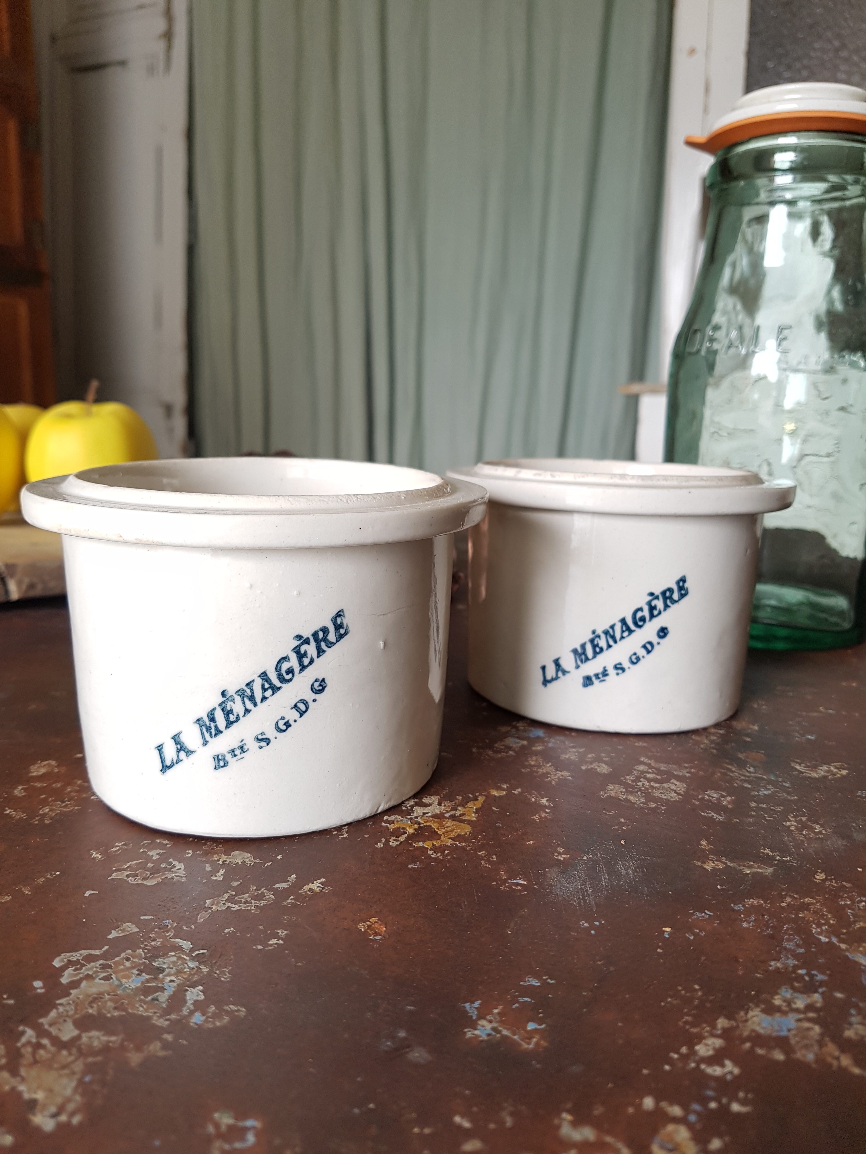 Lot de 2 pots en grès émaillé La Ménagère 1 Lot de 2 pots en grès émaillé La Ménagère