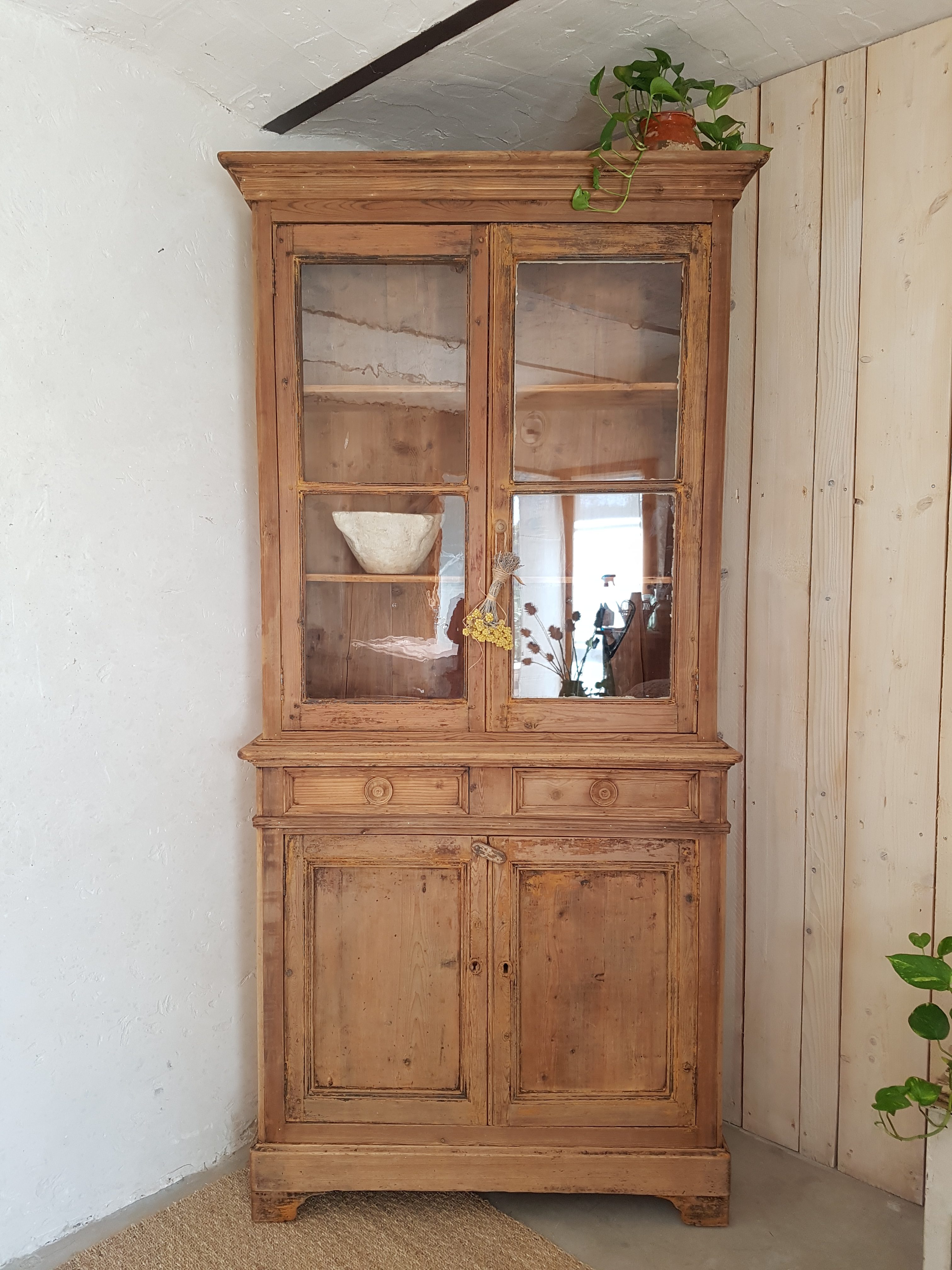 Collections précédentes: Inspirations passées pour vos futurs projets 8 Buffet 2 corps vitré du 19ème