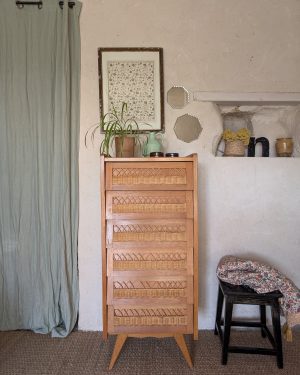 Chiffonnier chêne et rotin vintage