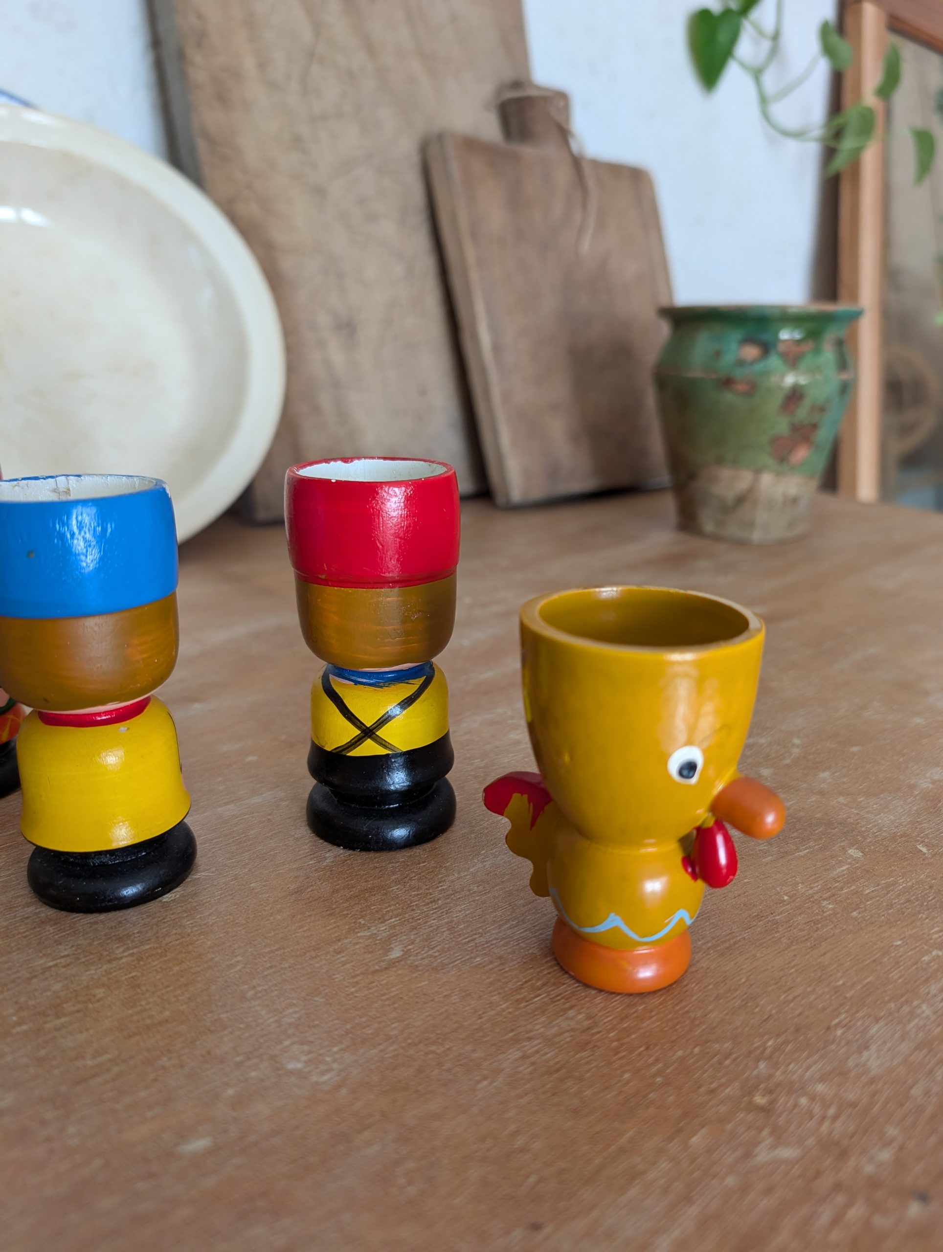 Lot de 5 coquetiers vintage peints à la main 4 Lot de 5 coquetiers vintage peints à la main