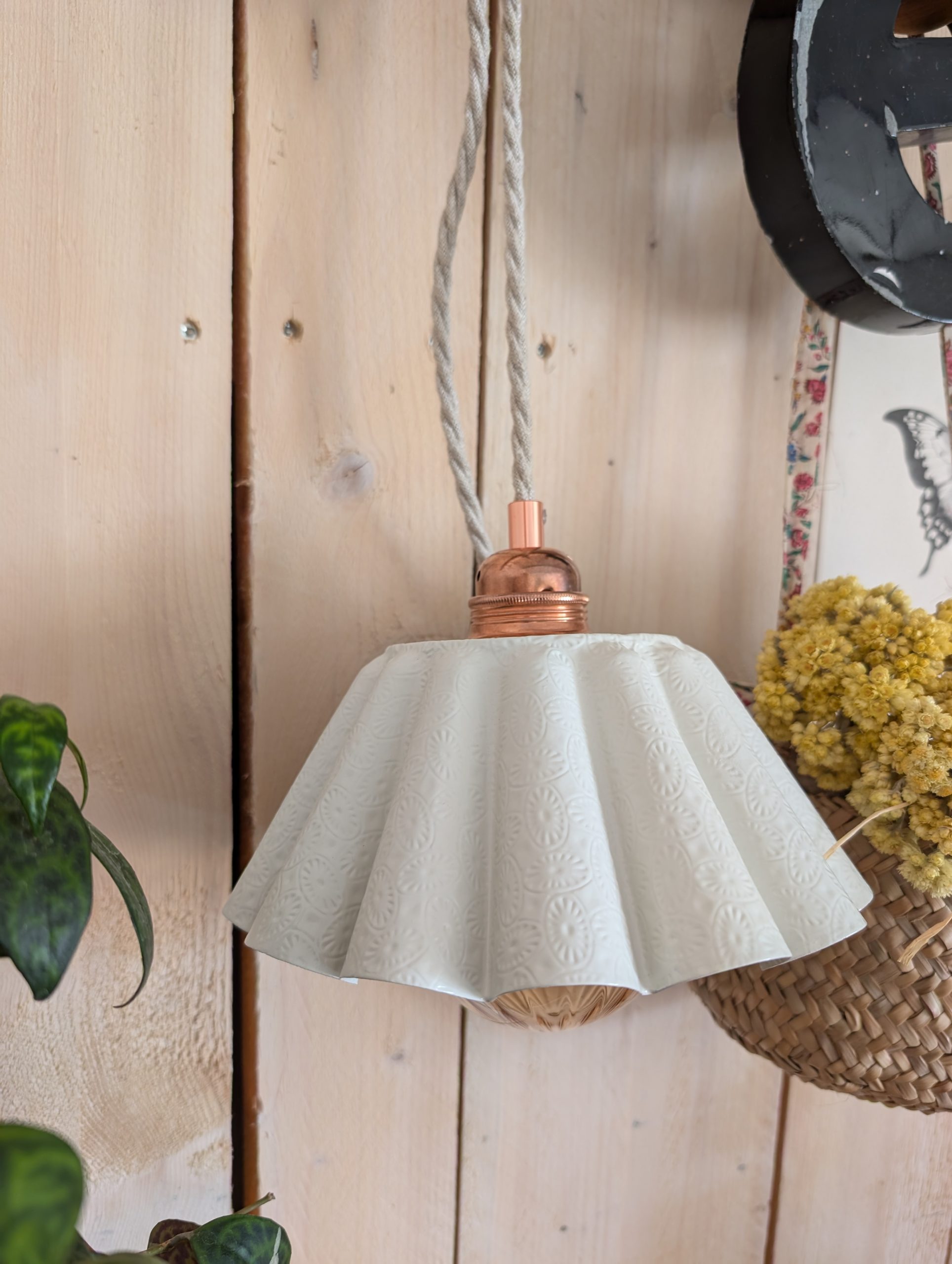 Suspension moule ancien 1 Suspension moule ancien