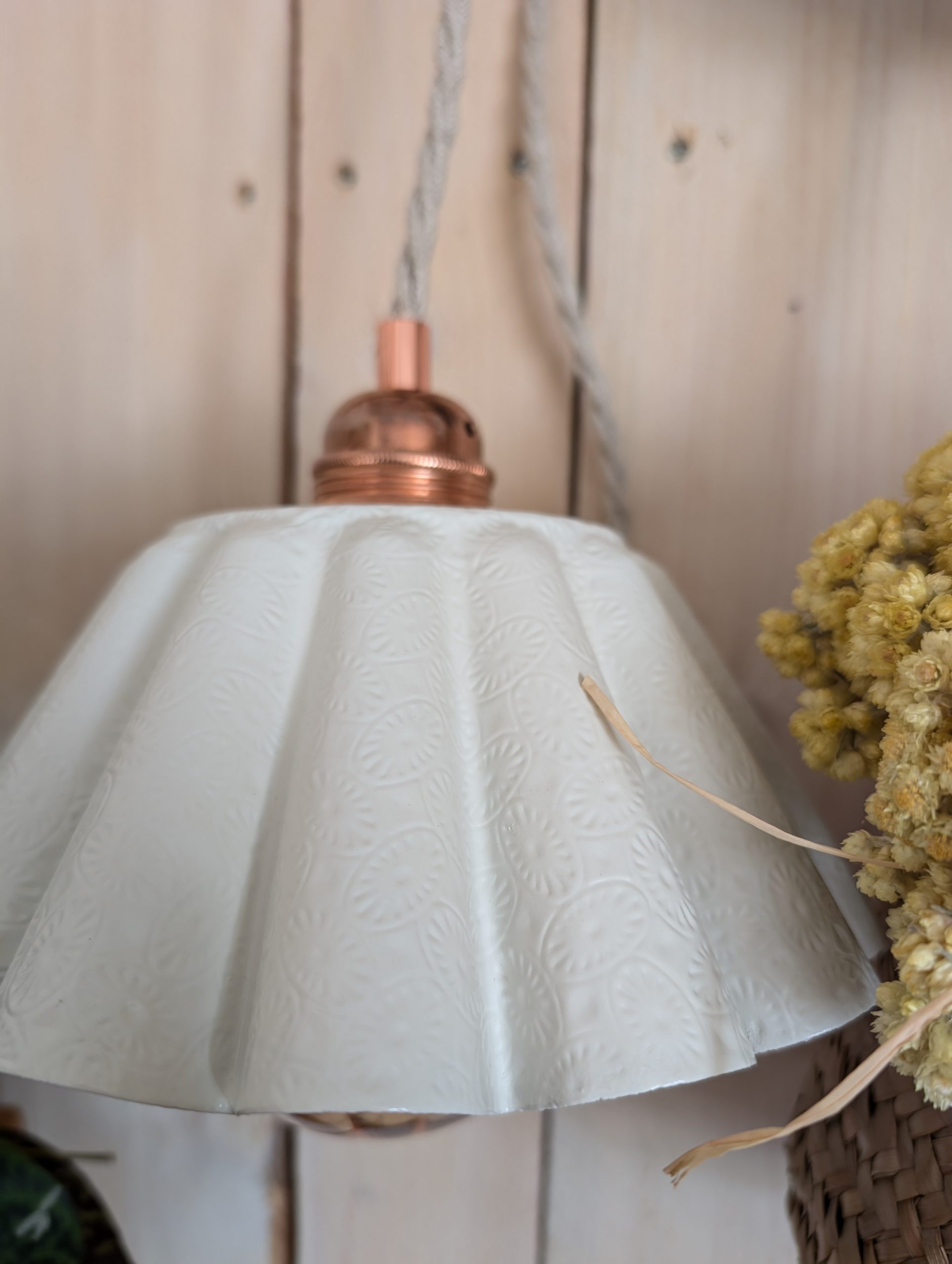 Suspension moule ancien 3 Suspension moule ancien