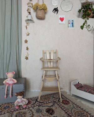 Chaise haute de poupée vintage