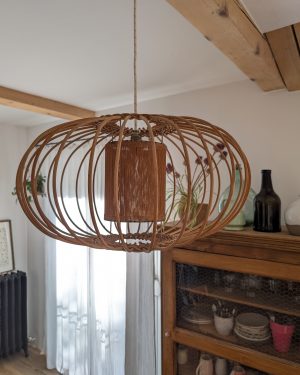 Grande suspension en osier vintage