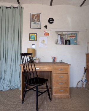 Ancien bureau d'enfant en chêne