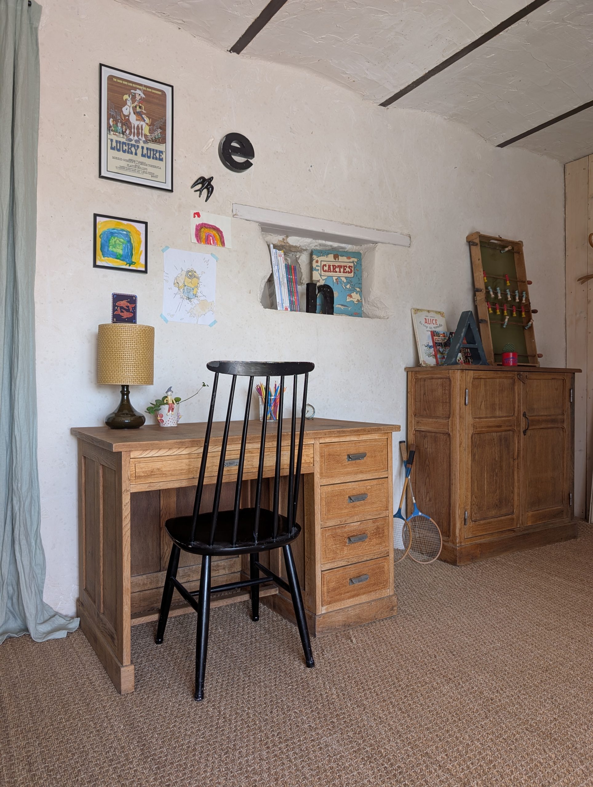 Ancien bureau d'enfant en chêne 5 Ancien bureau d'enfant en chêne
